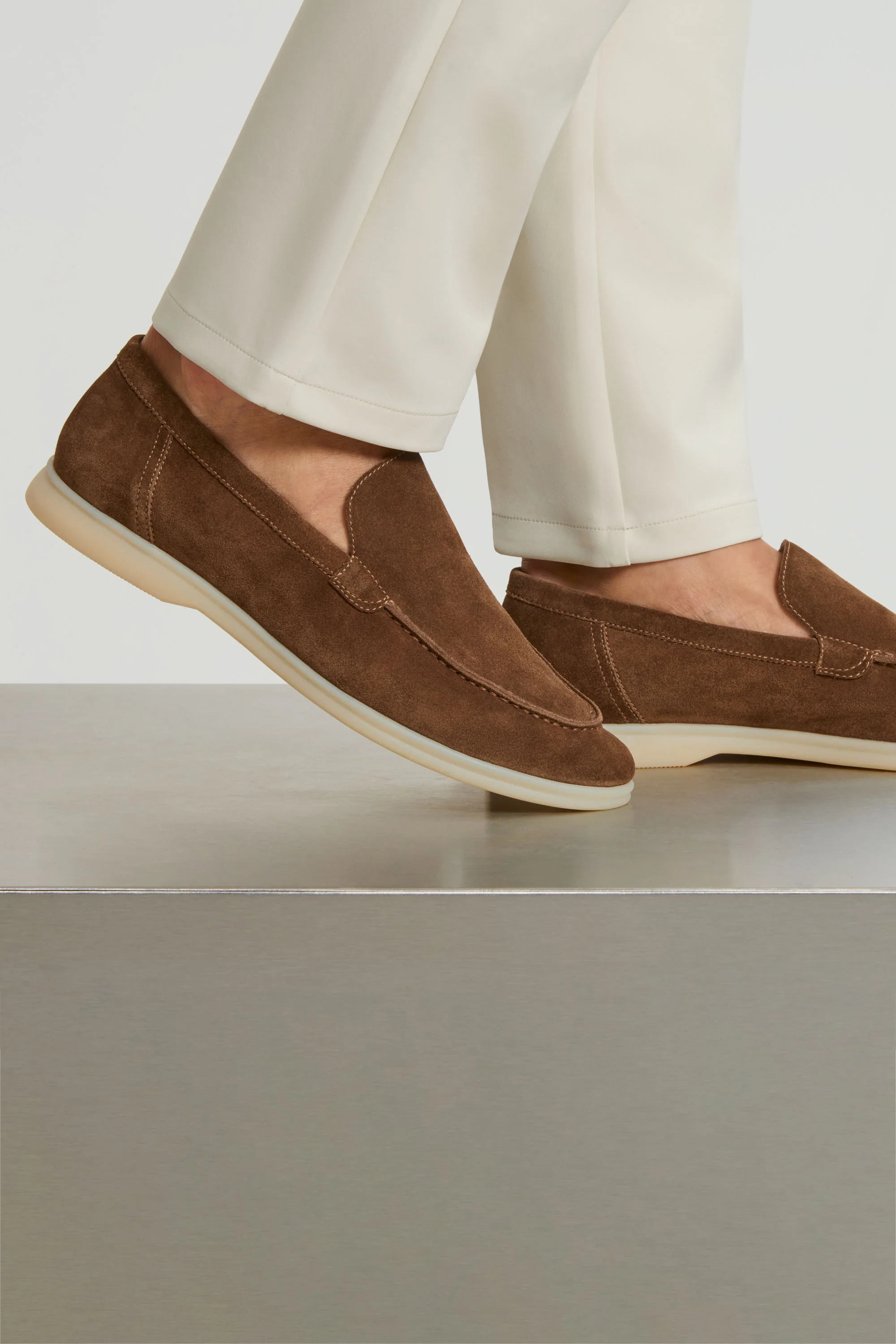 THE CLASSIC SUEDE LOAFER - Image 12