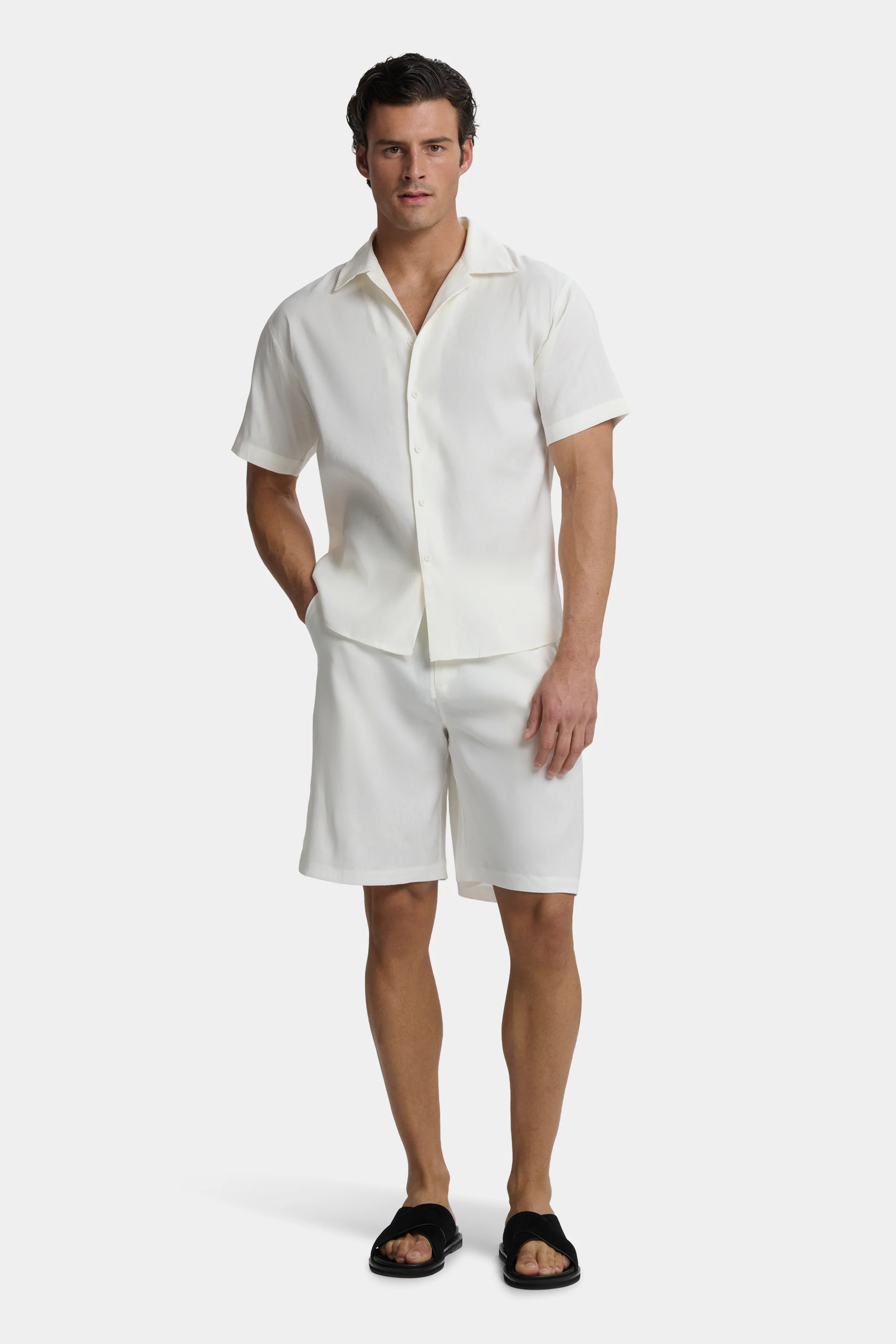 THE LINEN SHORTS - Image 12