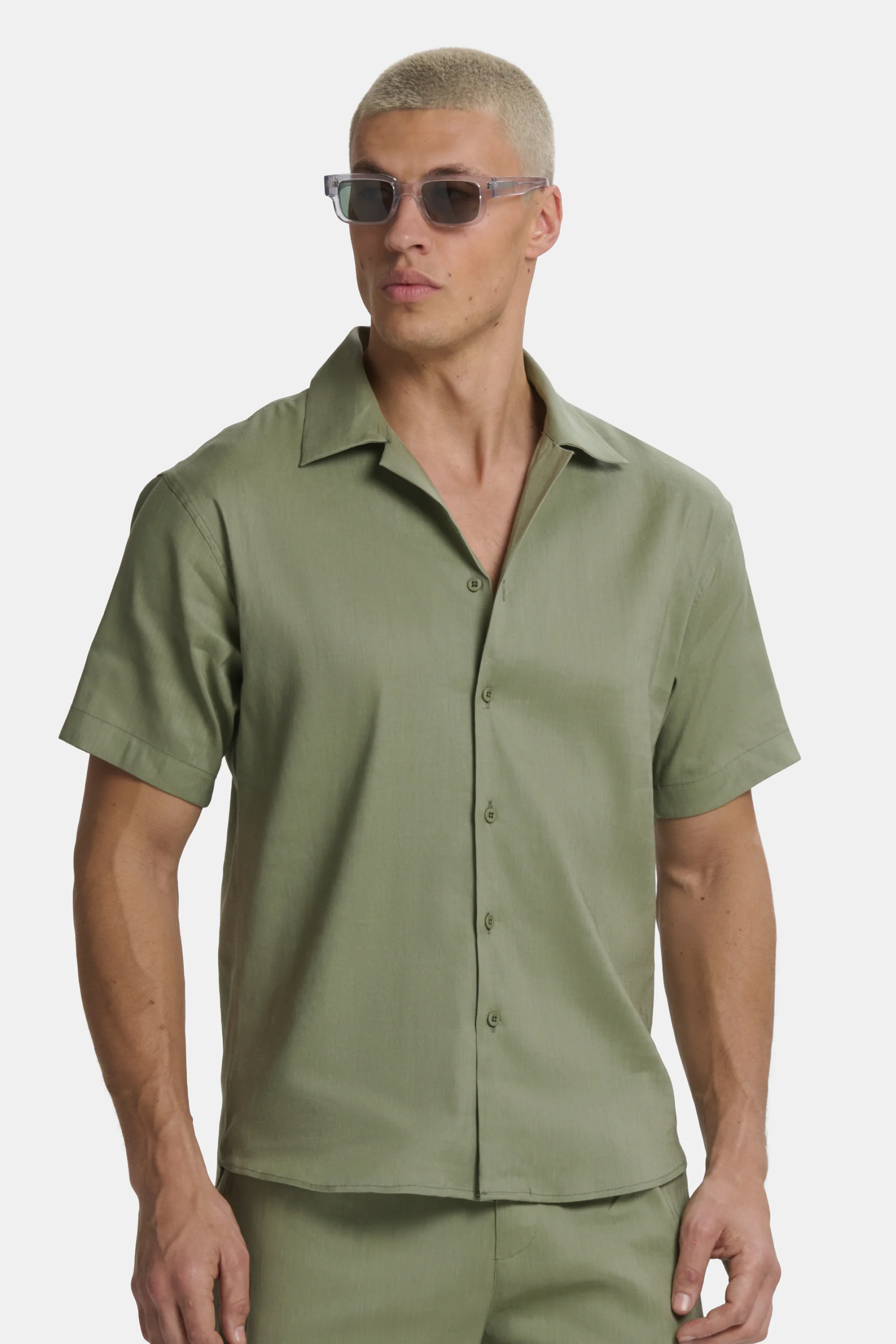 THE LINEN SHORT SLEEVE SHIRT - Image 16