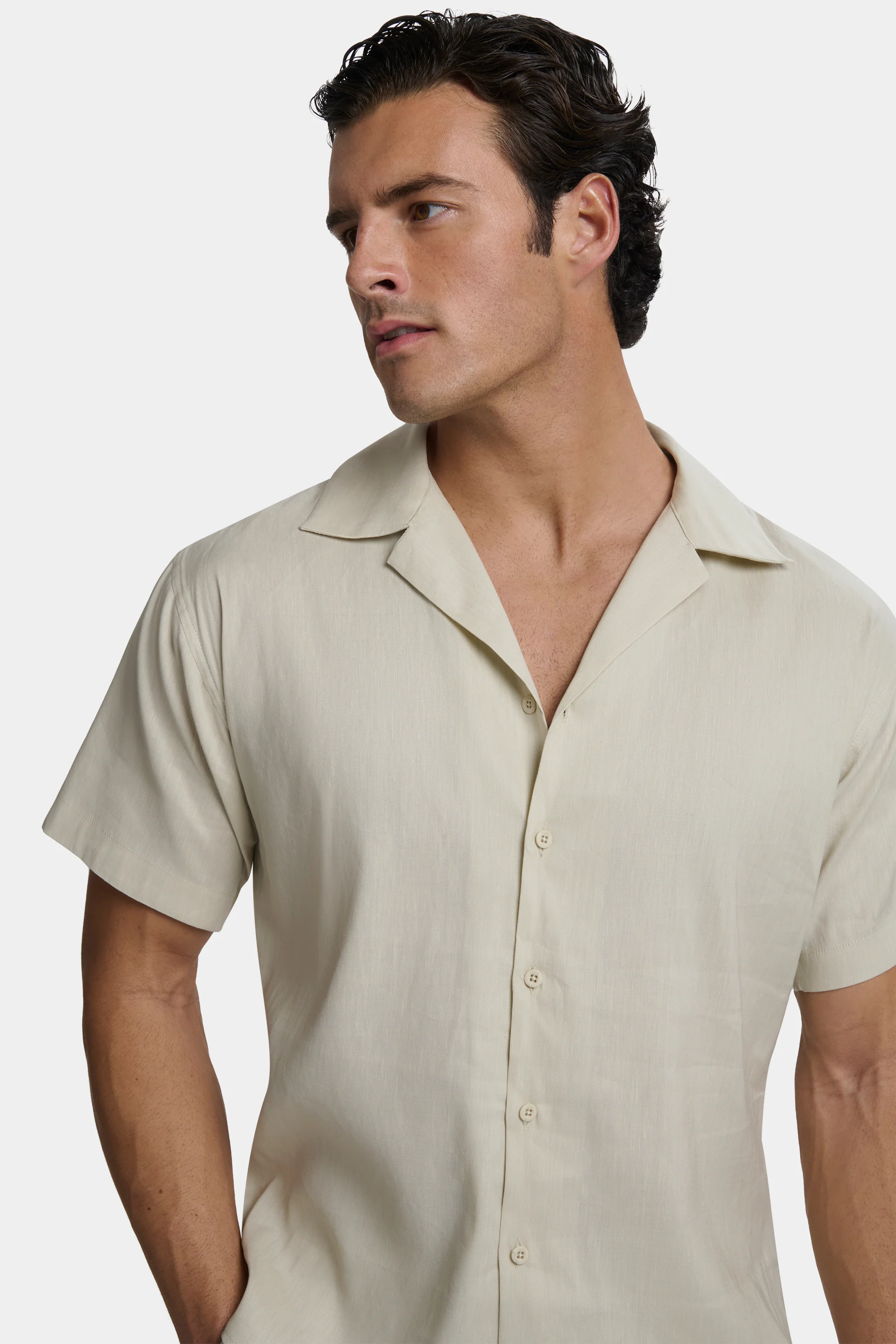 THE LINEN SHORT SLEEVE SHIRT - Image 8